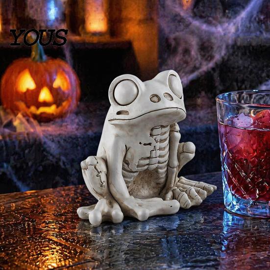 Halloween Horror Props Skeleton Frog Figurine, Resin Animal Bone Statue for Bar Haunted Realistic Decor House, Spooky Gothic Ornament, Trick or Treat