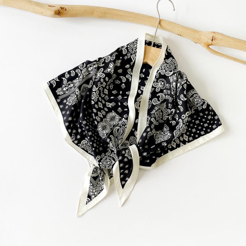 Niche Irregular Scarf Shawl Spring and Summer Twill Triangle Scarf Versatile Scarf Professional Leopard Scarf Decoration