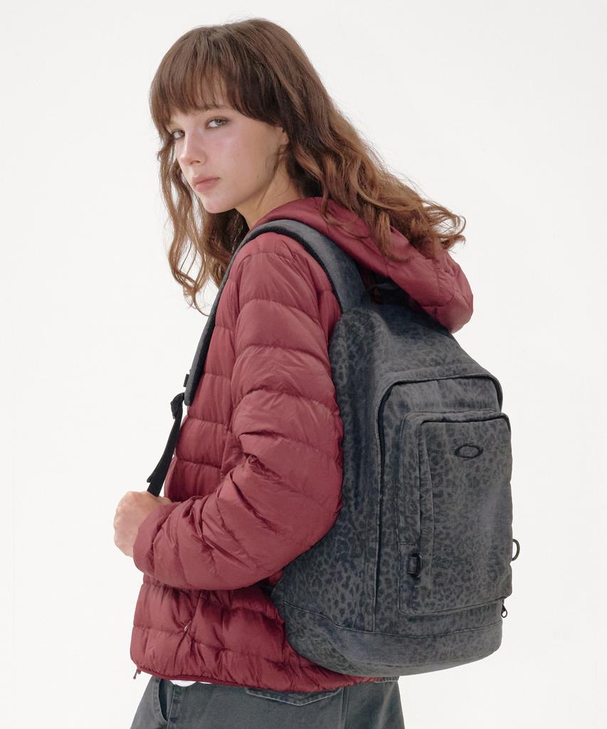 Noiago Noi1738 Leopard Backpack (Charcoal)