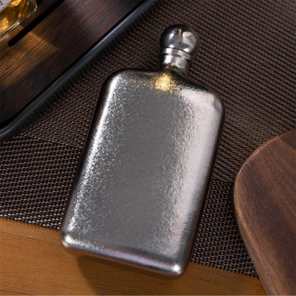 Titanium Flask 230ml with Funnel Ultra-Light Portable Wine Flask Health Selection Whiskey Flask for