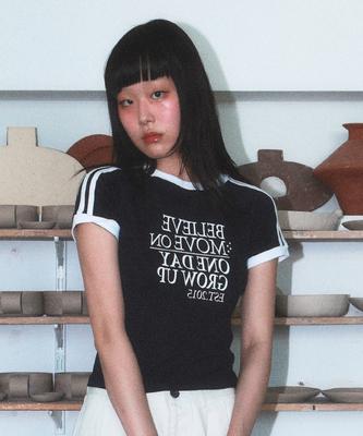 Kichieoli Move On T-Shirt (Navy)