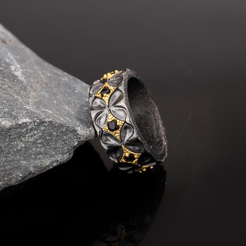 Retro Black Gold Men's Ring-inlaid with Black Zircon Stone Retro Punk Finger Ring Men's Party Jewelry Gift