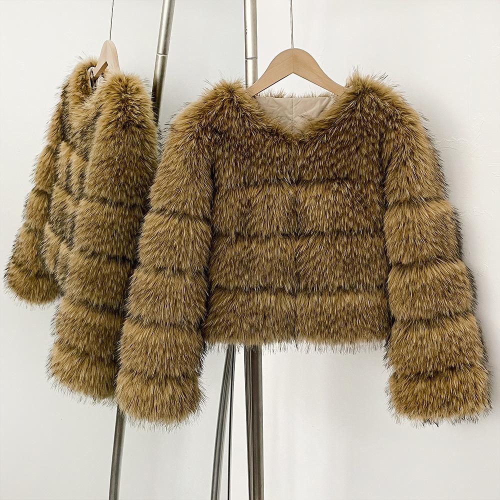 European and American short autumn and winter new round neck fashion warm imitation raccoon fur coat women's fur coat