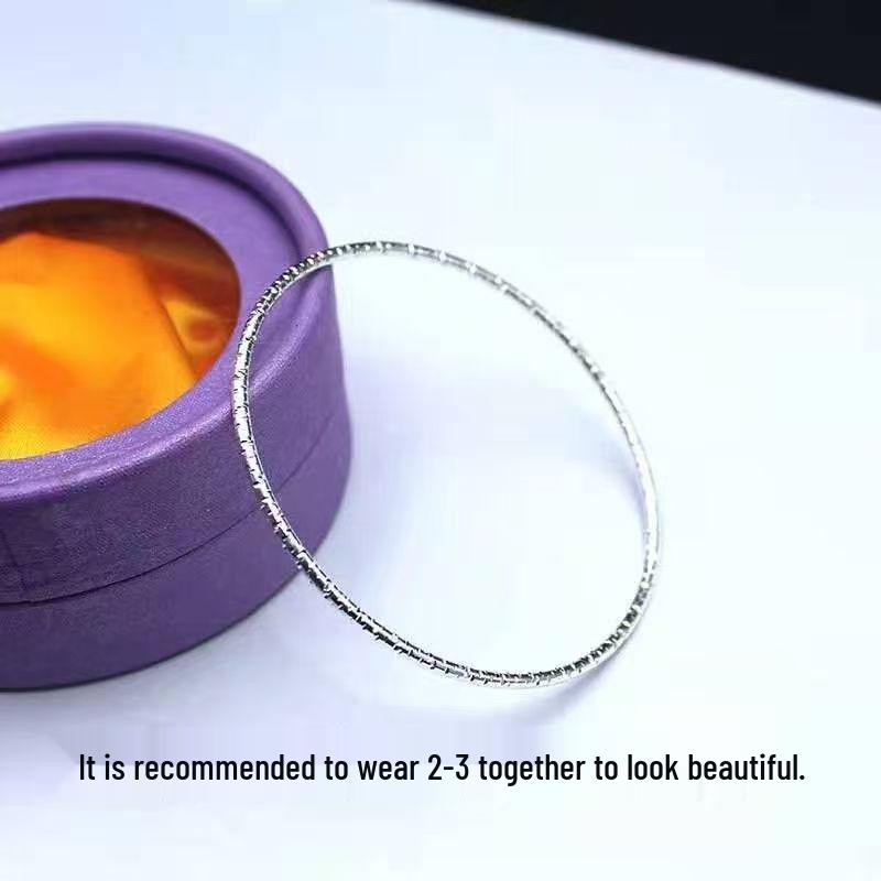 Silver-Plated Star-Studded Women's Bracelet - Fashionable, Elegant, and Versatile Design