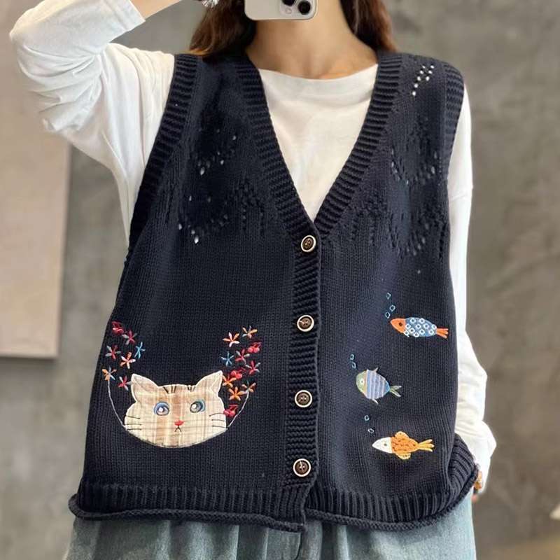 Women's Knitted Vest with Kitten and Fish Embroidery Loose Cardigan Top