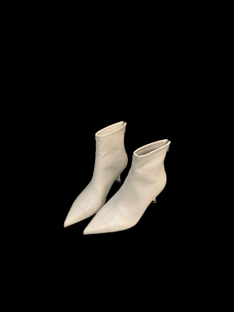 2025 Autumn and Winter New Pointed Simple Thin Heel High Heel Thin French Women's Short Boots Thin Boots