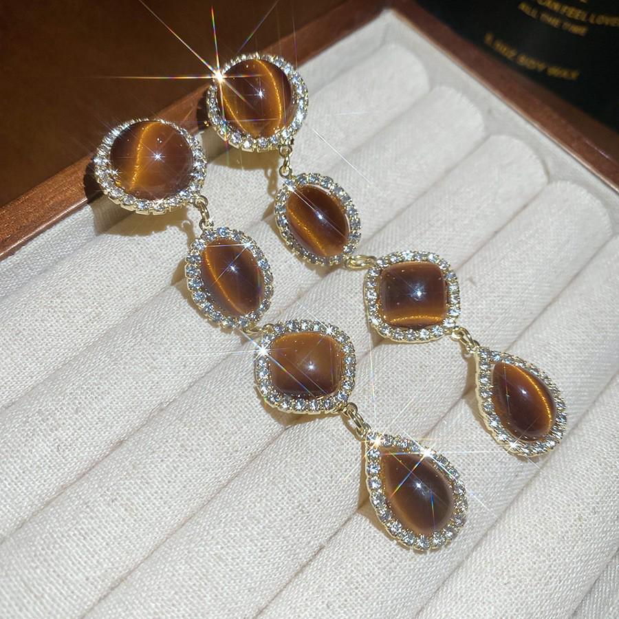 Vintage Ethnic Silver Needle Diamond Inlaid Round Flower Acrylic Resin Stud Earrings for Women