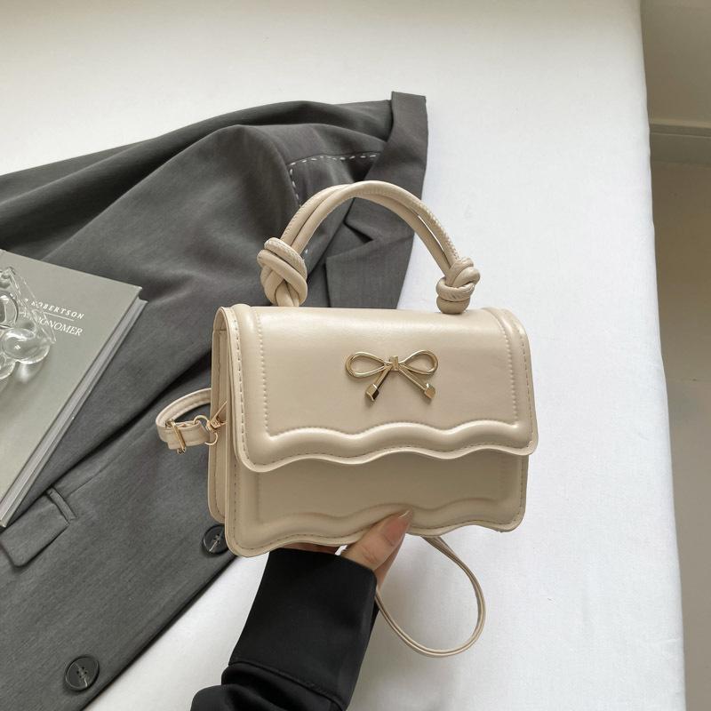 Vintage Sweet Metal Bowknot Women's Bag 2026 Summer New Bag Solid Color Simple Fashion Casual Small Bag Single Shoulder Bags