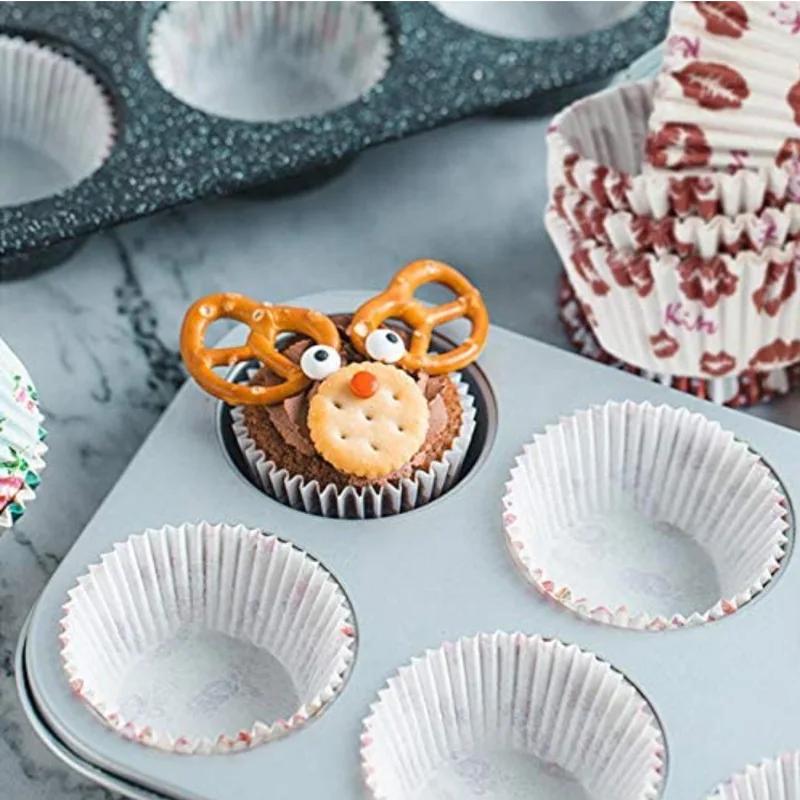 100 Stück Weihnachtsmuffin-Papierförmchen Muffin-Cupcake-Förmchen Weihnachtsmann Weihnachtsbaum-Muster Frohe Kuchenform Backparty-Dekorationen