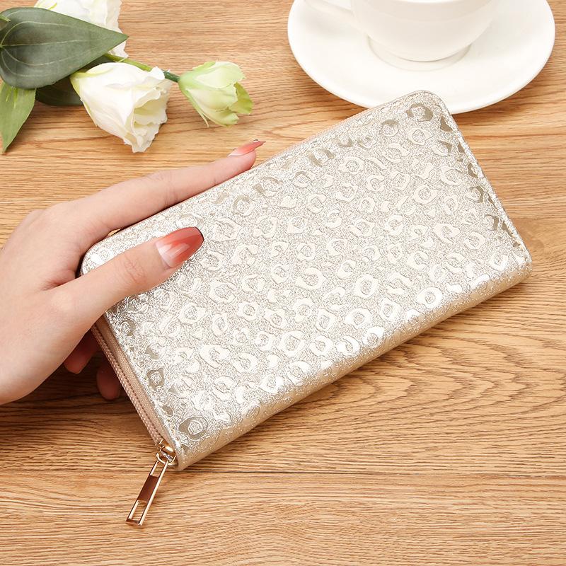 Long Women's Zipper Wallet with Multiple Card Slots, Hand-held Bag, Large Capacity Coin Purse That Can Hold Mobile Phones
