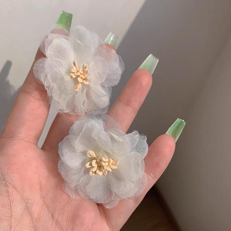 Silver Needle Seaside Vacation Camellia Flower Stud Earrings Female, New French Retro Super Fairy Sweet Earrings Earrings