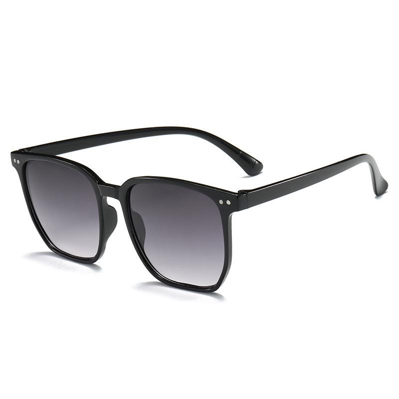 Women's Trendy Polarized Sunglasses: Celebrity Style, Anti-UV, High-End, Big Face Slimming