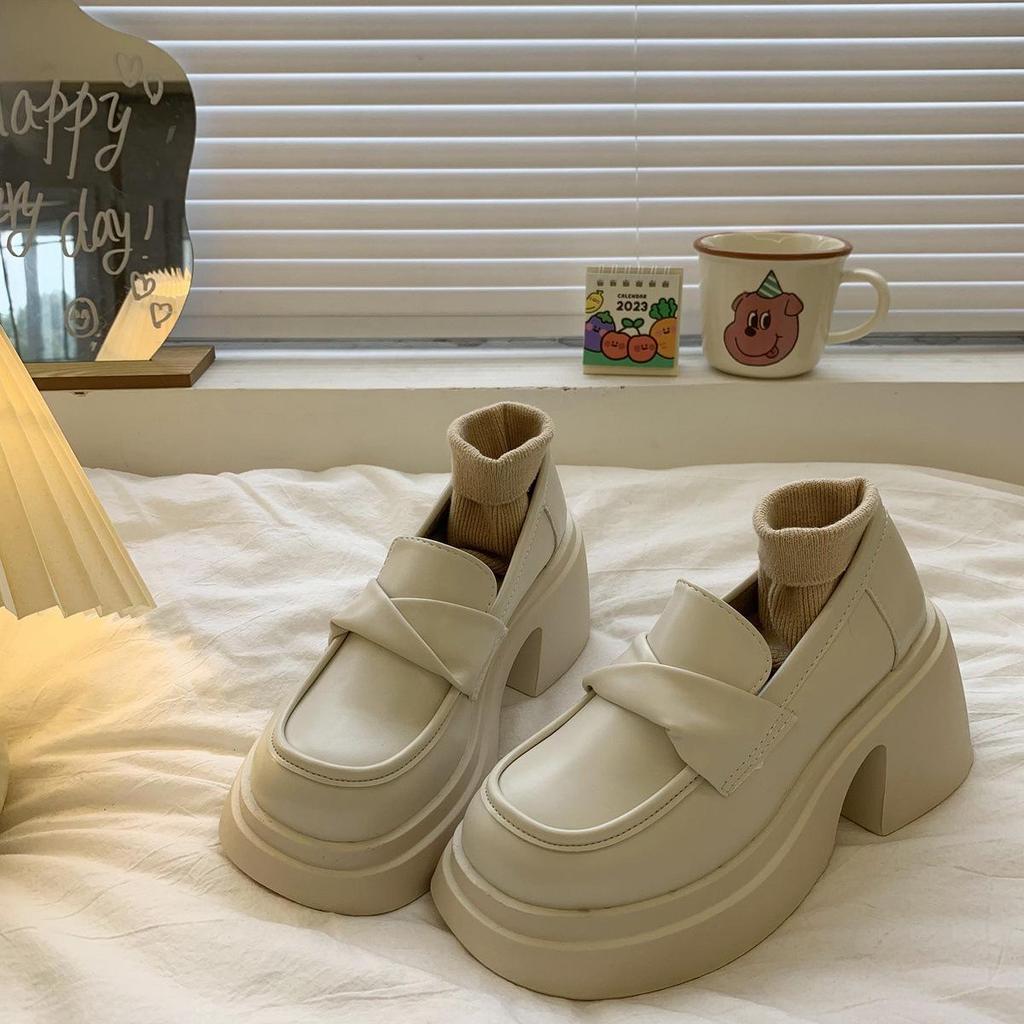 Women's High-End Retro Platform Leather Loafers - Spring/Autumn Slip-On Height-Increasing Fashion Shoes
