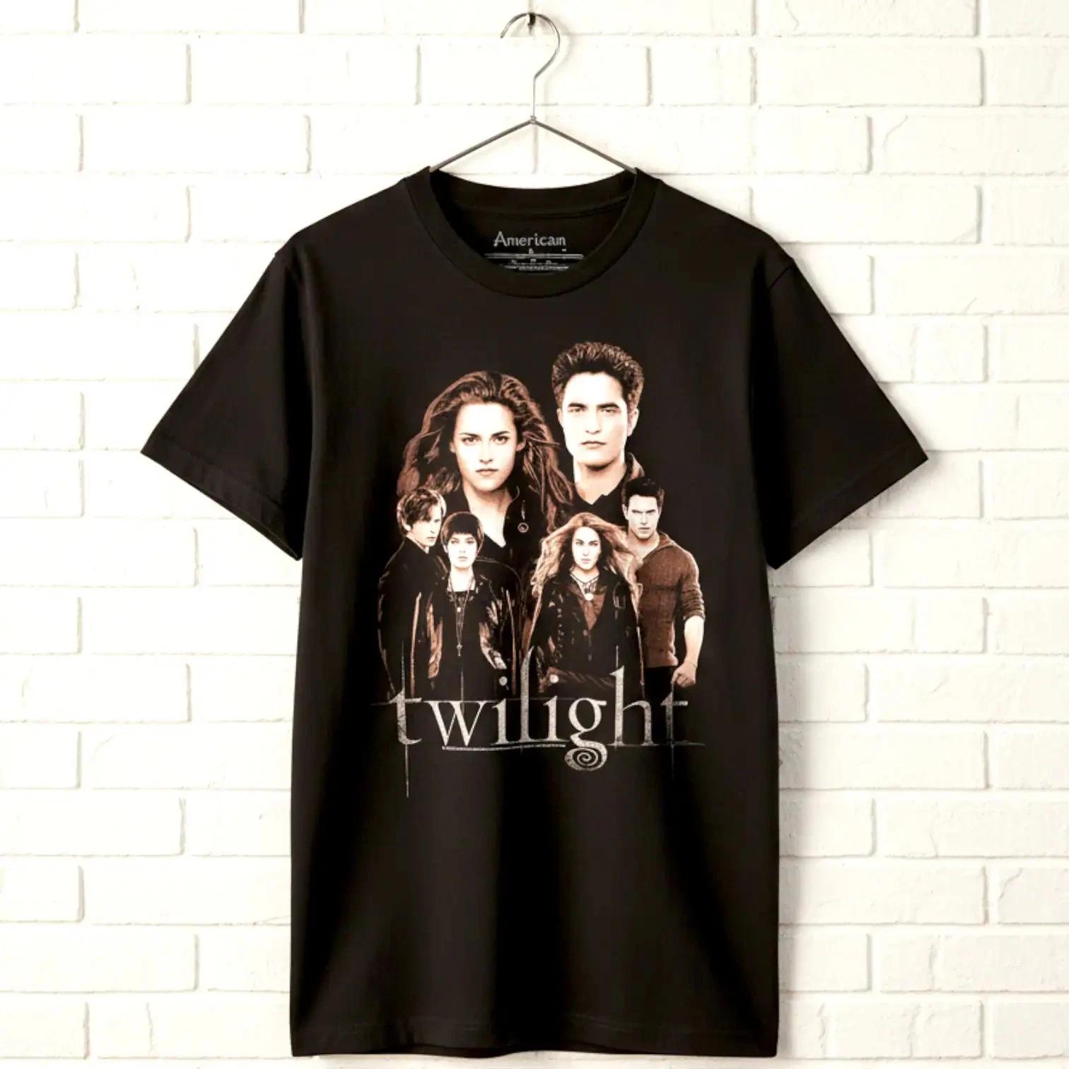 Twilight Breaking Dawn Cast Men s T Shirt S