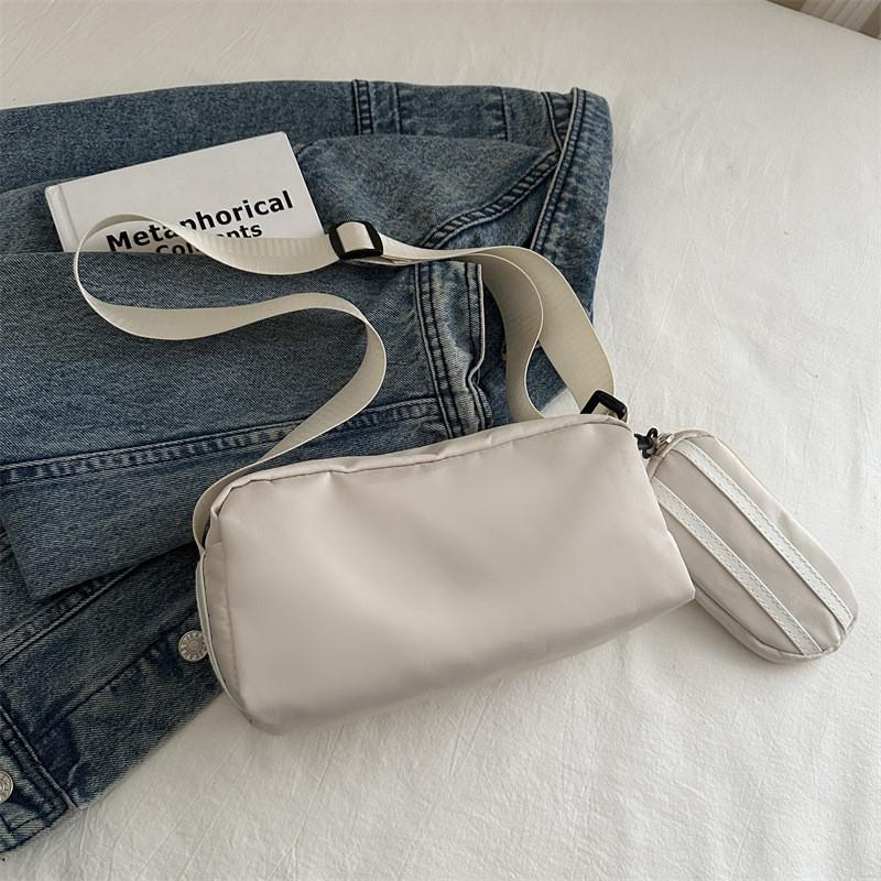 

Stylish Large Capacity Casual Pillow Bag For Women In Black Red Blue White Oxford Fabric білий