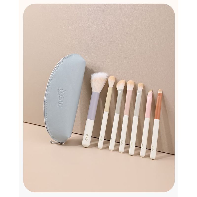 MSQ - Set of 7: Makeup Brush with Case