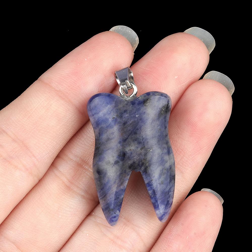 Ciondolo personalizzato in pietra naturale a forma di dente piccolo ciondolo per la creazione di gioielli fai da te collana orecchini accessorio