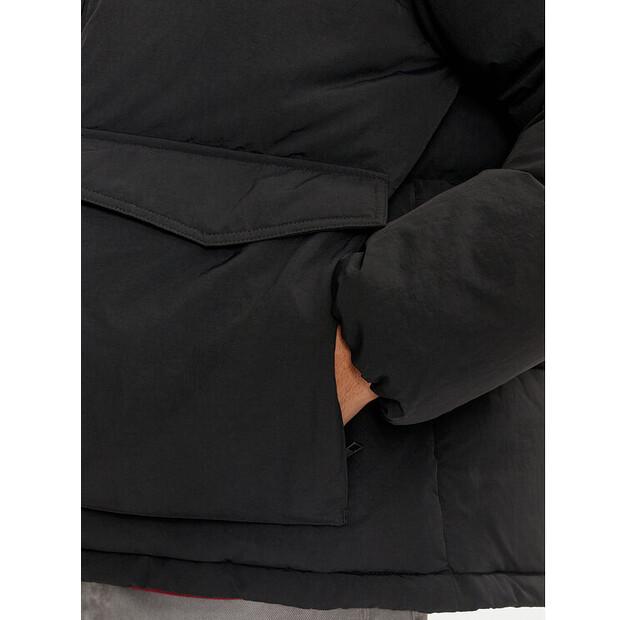 Пуховик Jack Wolfskin Nordlicht A60040 черный Regular Fit