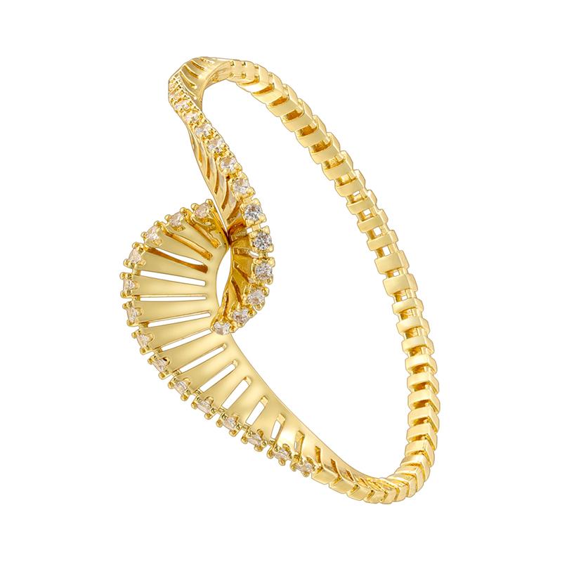 18K Golden Plated Brass Bracelet With Zirconia Earrings And Ring Collection Style Ladies Luxury Jewellery: VE1349