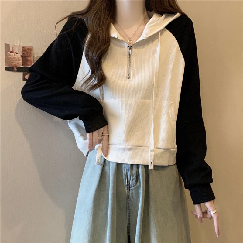 Women's Color Block Raglan Half-Zip Hooded Sweatshirt - Spring/Autumn 2023 Petite Versatile Short Top