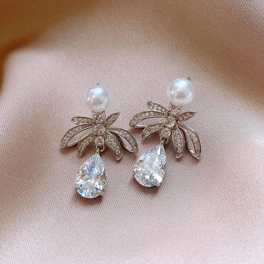 Silver Needle Zircon Pearl Tassel Earrings - Elegant Retro Design for Women