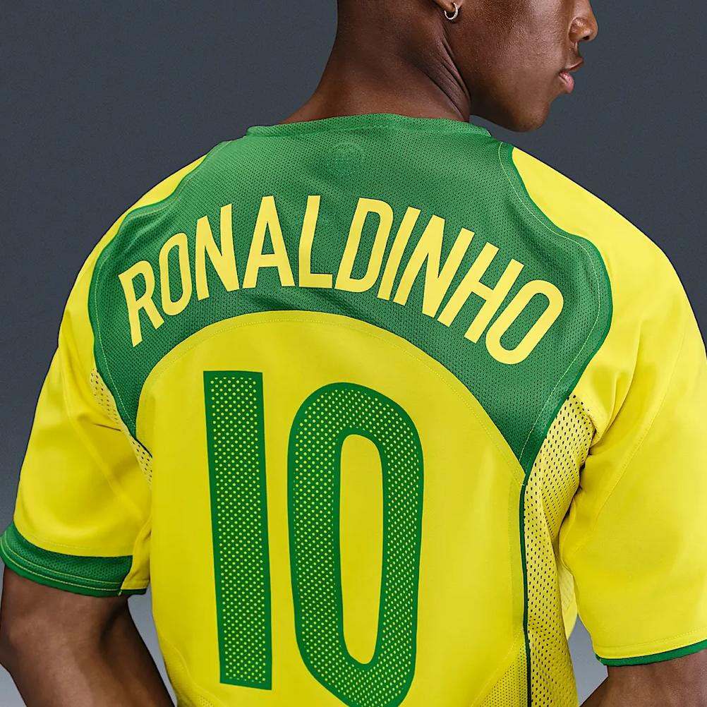 Nike Ronaldinho Brasile 2004 Total 90 Reissue Maglia da Calcio Replica Nike da Uomo IF2941-731