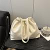 Drawstring pleated bucket bag women's tide large capacity autumn leisure shoulder versatile tote bag