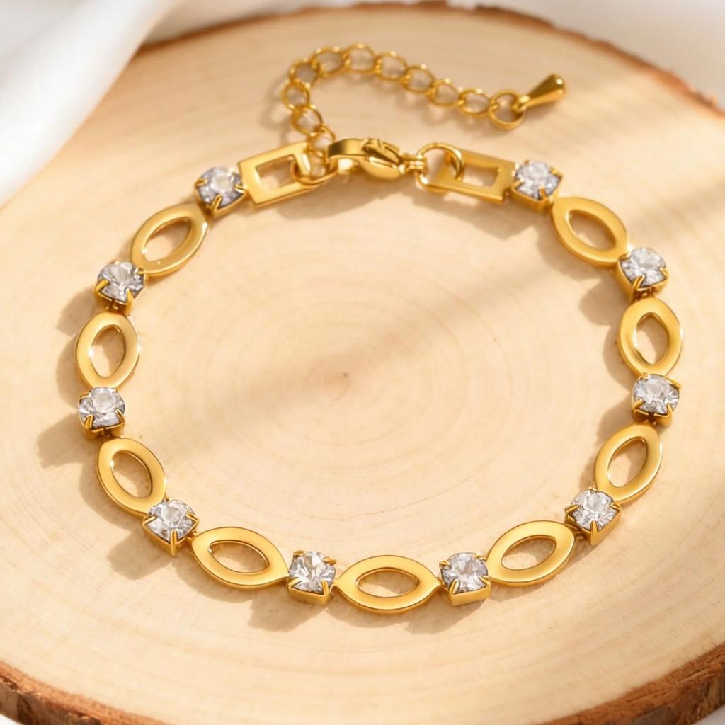 Dainty Cubic Zircon Charm Bracelet for Women,Hollow Elliptical Oval Link Chain Bracelets,Elegant Stainless Steel Jewelry Gift