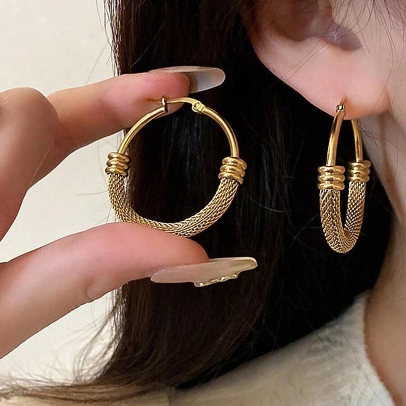 

Trending Now Jewelry Box. We Pack The Hottest Styles Into One Amazing Assortment. one-size золотой