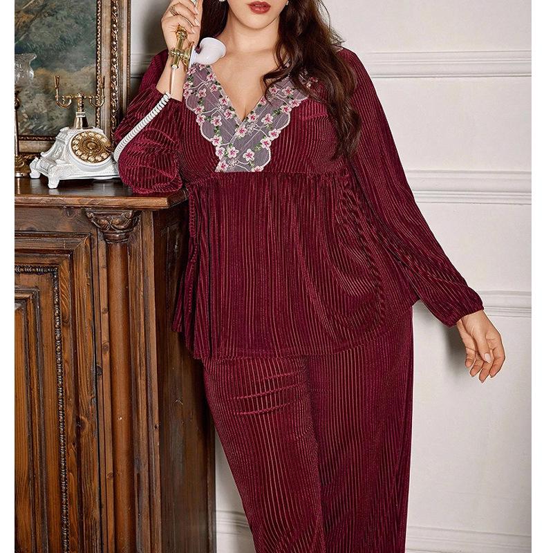 Women's Plus Size Lace V-Neck Pajama Set - Autumn/Winter Long Sleeve & Pants