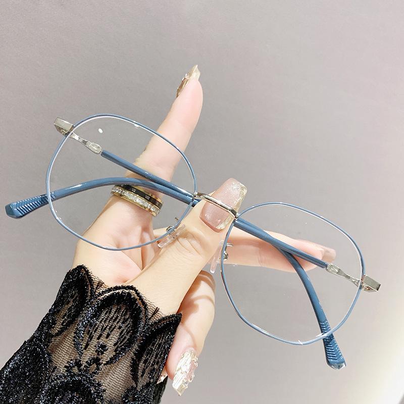 Polygon Retro Korean Style Ultra-Light Metal Glasses with Anti-Blue Light, Face-Slimming Large Frames for Men and Women