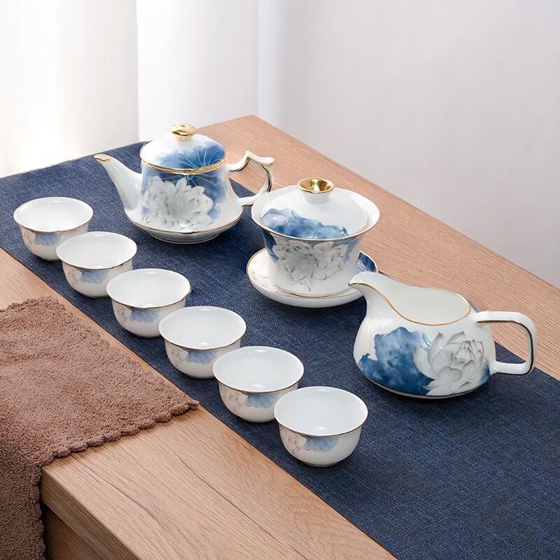 

MiCi 9-Piece Ceramic Kung Fu Tea Set - Gold Lotus