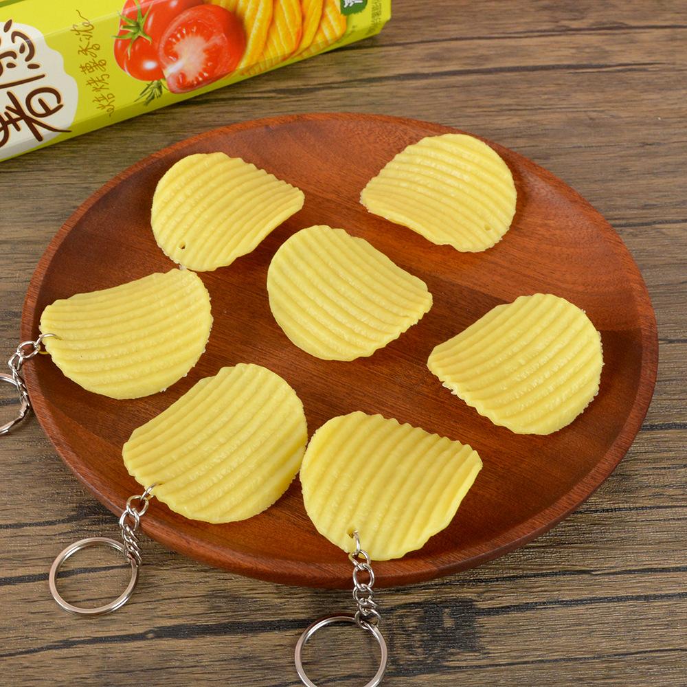 1Pc Simulated Potato Chips Model Simulated Food Snack Potato Chips Props 1:1 Fake Potato Chips Food Game Keychain Pendant