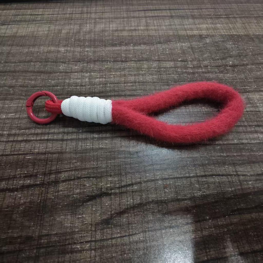 Creative Plush Mobile Phone Wrist Lanyard - Fashionable Anti-Drop Keychain with Single Buckle for Autumn and Winter