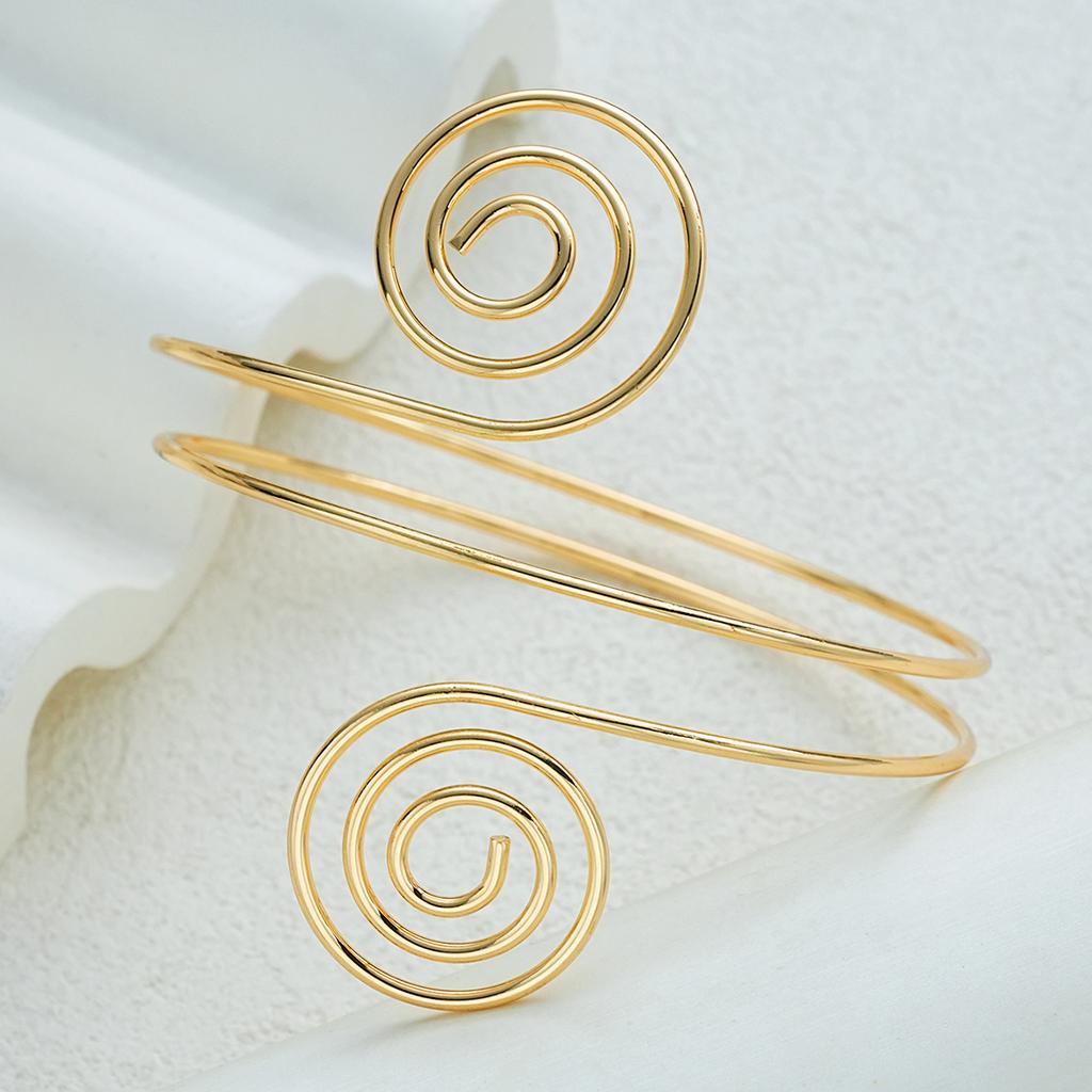Gold Color Spiral Arm Cuff For Women Geometric Hollow Open Upper Arm Bracelet Trendy Line Metal Wristband Boho Jewelry For Party