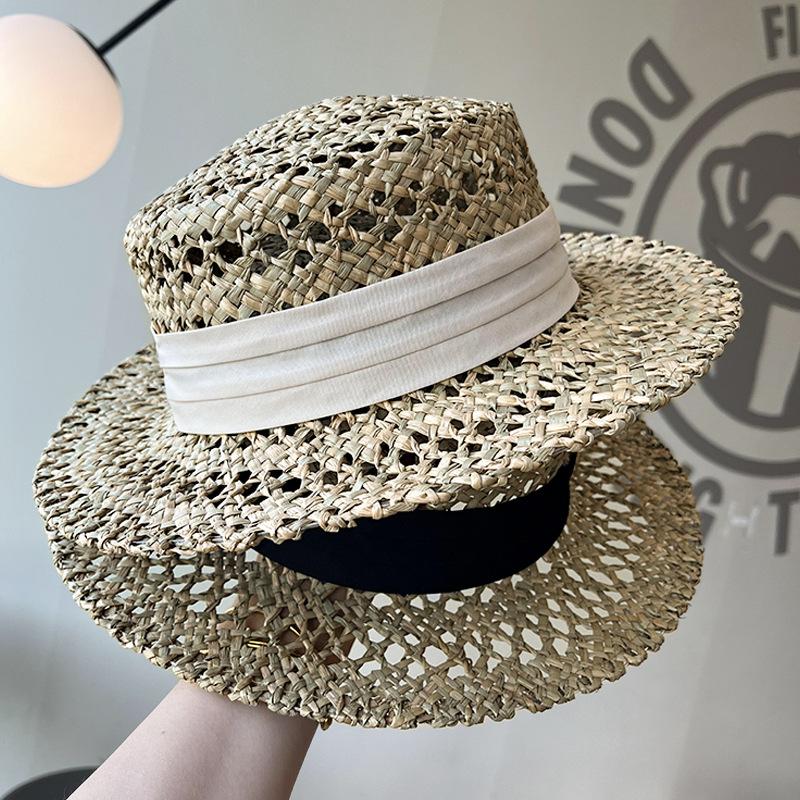 French Hepburn style salty grass woven retro straw hat women's spring summer straw woven big brim seaside vacation sun hat