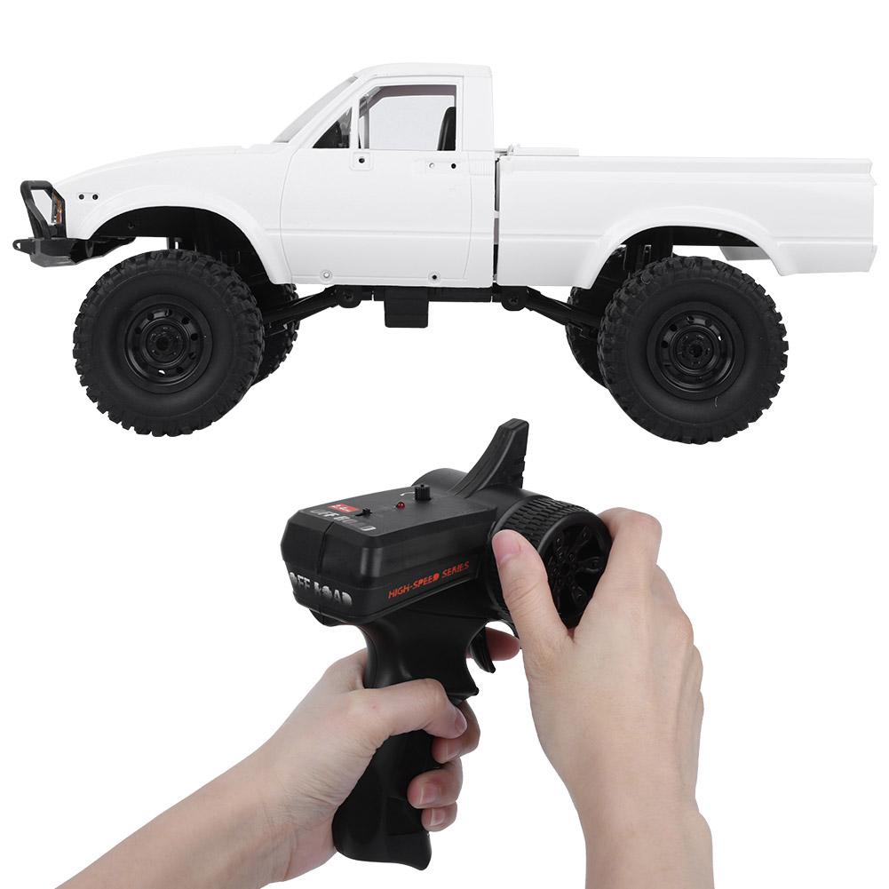 C24?1 2.4G 116 Full Scale Four Wheel RC Crawler Car Plastic Whole Toy Parts Accessory