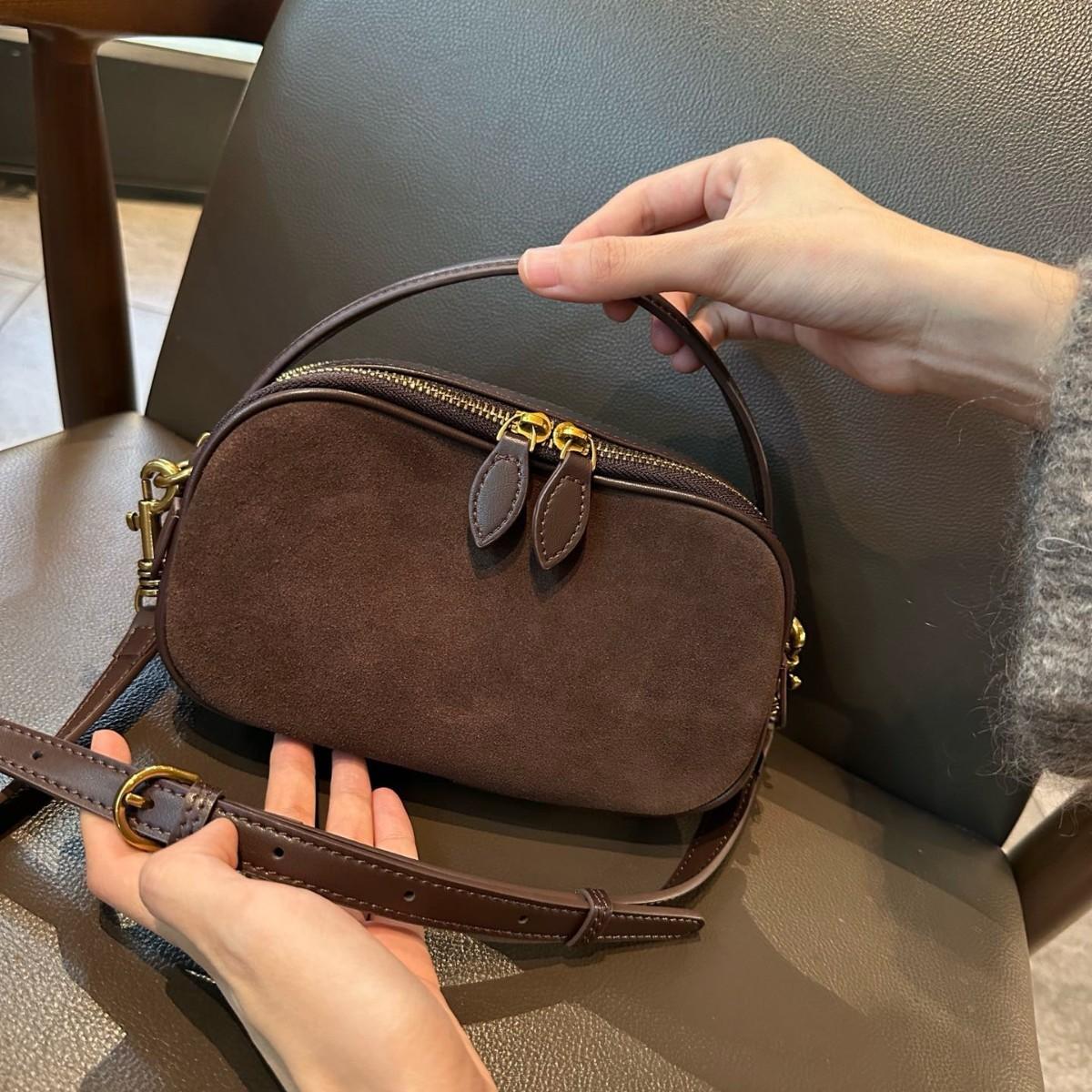 

Women s Genuine Suede Cowhide Leather Shoulder Bag Soft Cow Versatile Ladies Crossbody Bag Trendy Luxury Female Designer 22 9 13CM кавовий