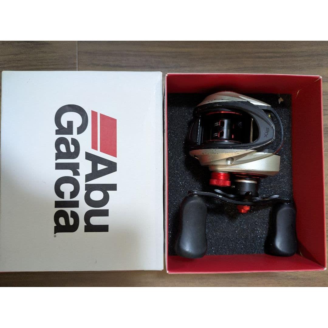 Used Abu Garcia REVO STX-SHS bait reel body