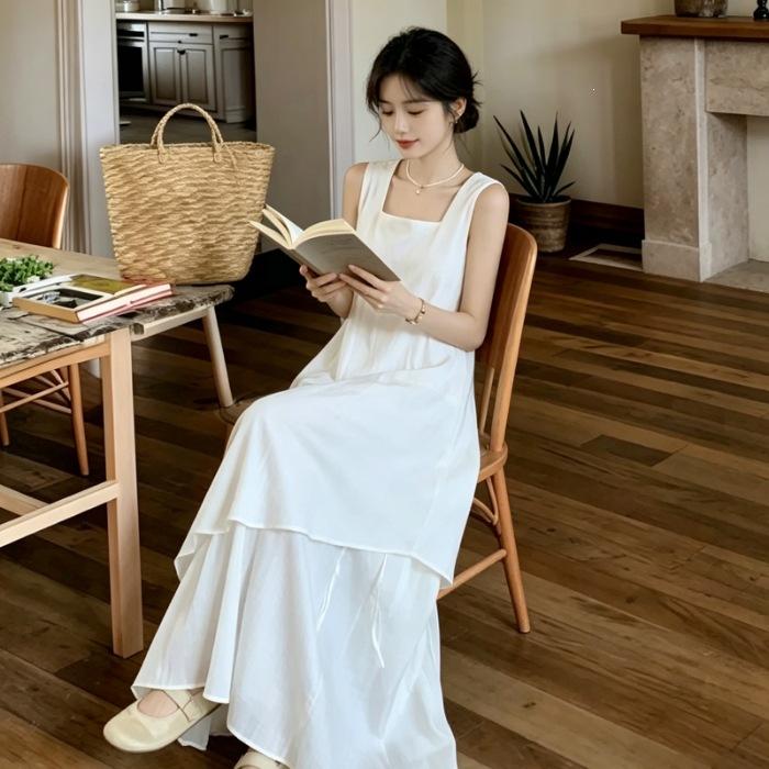2026 New French First Love White Spaghetti Strap Dress for Women, Summer Niche Design, Elegant and High-End Long Dress S