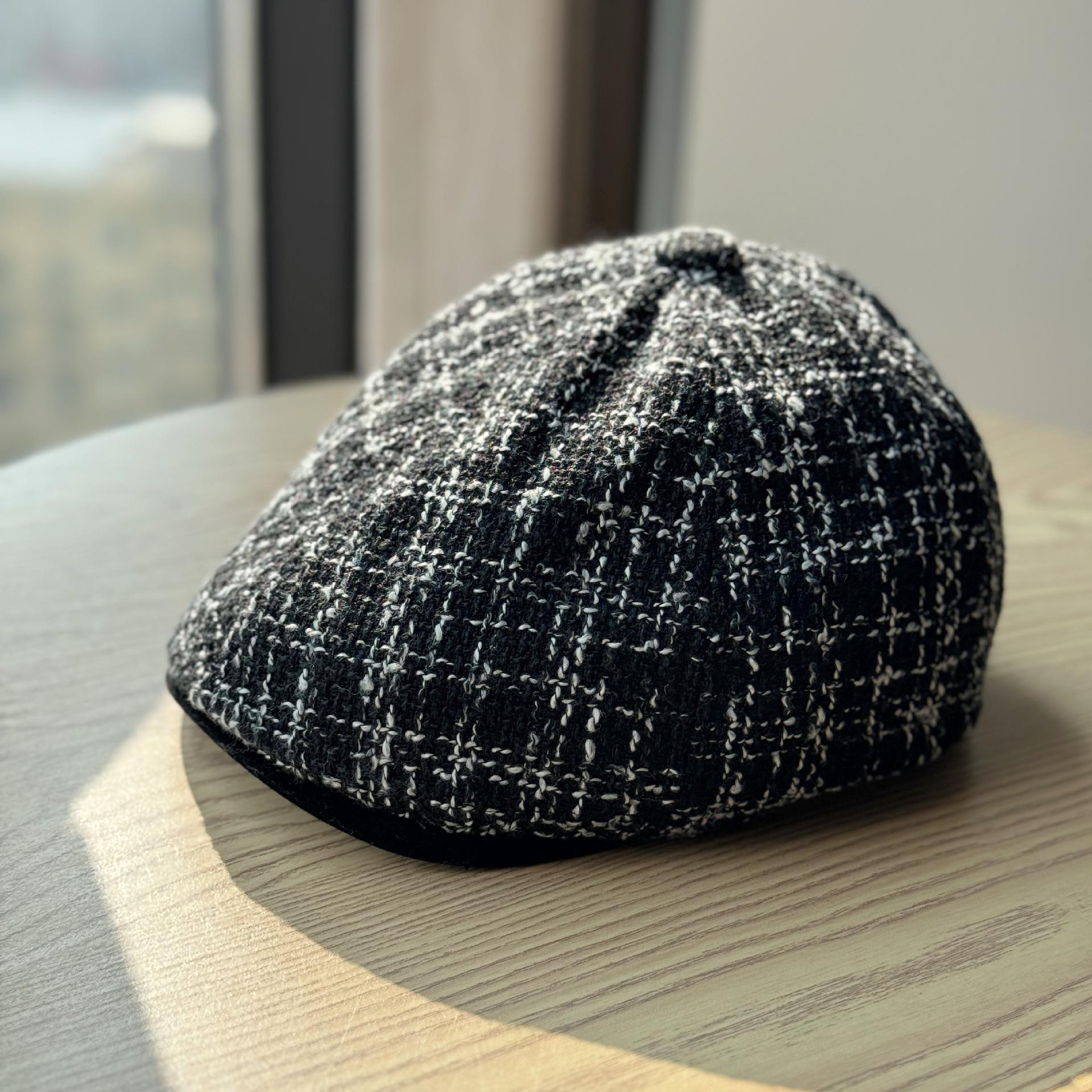 

Новый стиль Маленькая ароматная шляпка вперед Женская осенне-зимняя модная повседневная универсальная маленькая кепка-утка, теплая беретка Adjustable