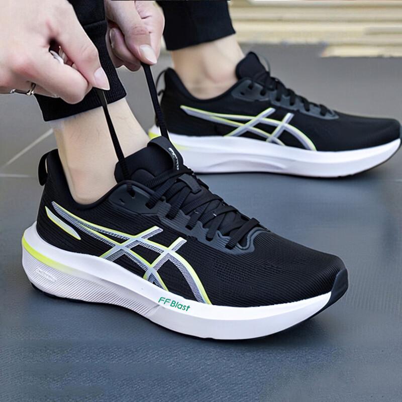 

ASICS Men s GT-1000 14 Running Shoes US 10H