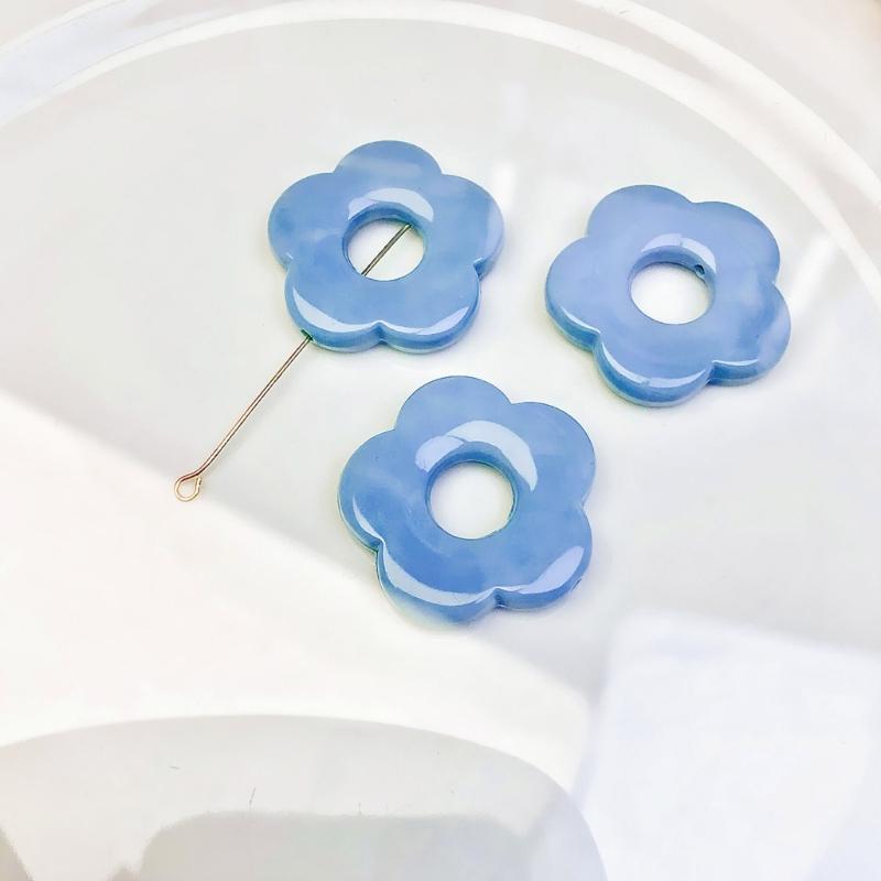 Acrylic Flower Pendant Charm Necklace Wax Line Clavicle Chain Sweet Fashion Choker Neckchain Jewelry Gift for Women Girl