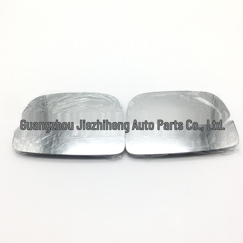 Reversing Mirror Lens: Compatible with Volvo XC60 (2008-2017)