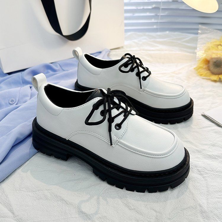 Size 35-43, large size women's shoes 41 fat feet platform Korean version single shoes women's spring and autumn lace-up versatile student uniform leat