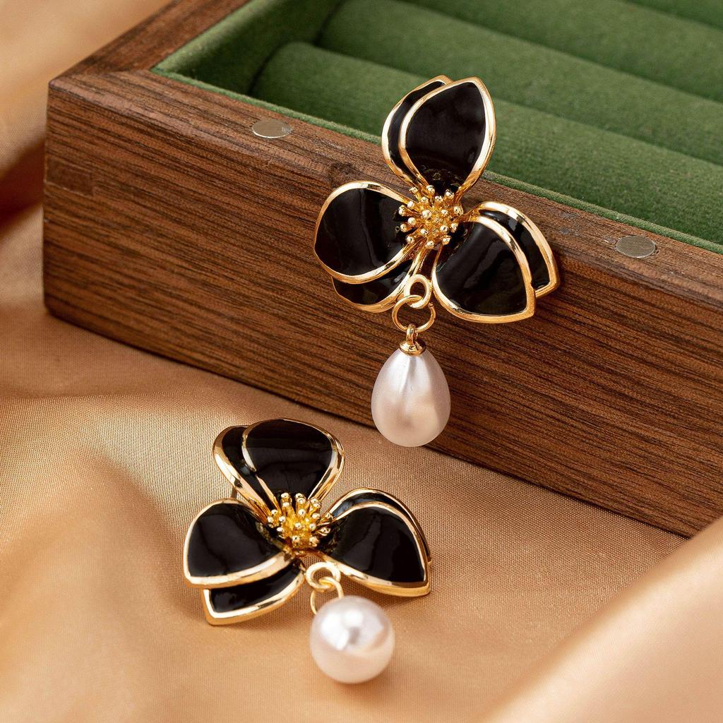Korean Minimalist Black Drip Oil Flower Earrings - Women's High-End Fashion