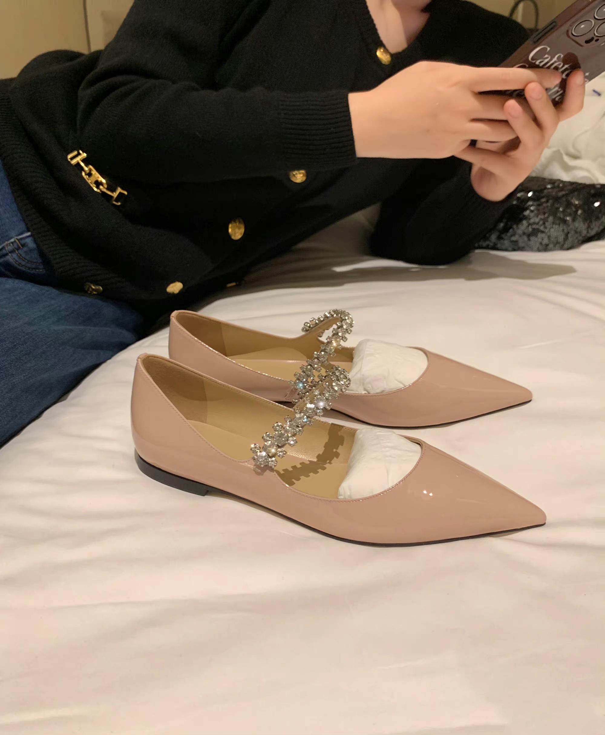 

Версия из овчины~ Сказочный ветер и слово из страз с туфлями Мэри Джейн на плоской подошве с острым носком и неглубоким вырезом женские туфли-лодочки 40