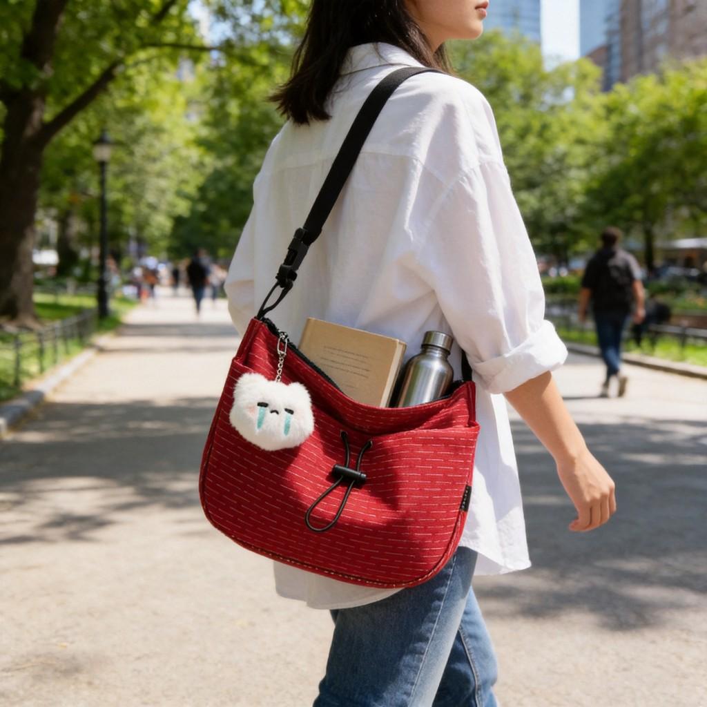 Nylon Large Capacity Water Dumpling Shape Shoulder Bag For Daily Use