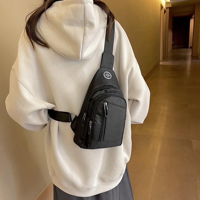 Geantă de piept unisex Geantă simplă de depozitare Rucsac mic de călătorie ușoară Geanta de cruce la modă Casual Genți de o singură mână