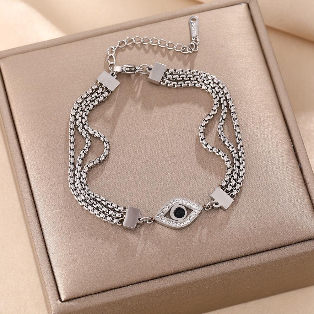 

Винтажный женский трехслойный браслет из титановой стали «Глаз дьявола» - Модный и устойчивый к выцветанию.